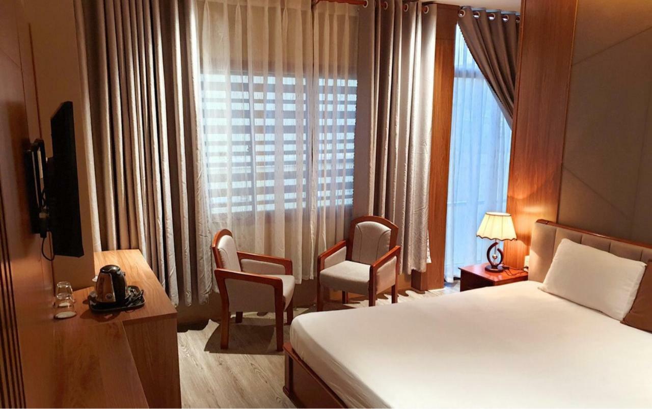 Garnet Hotel Nha Trang Bagian luar foto